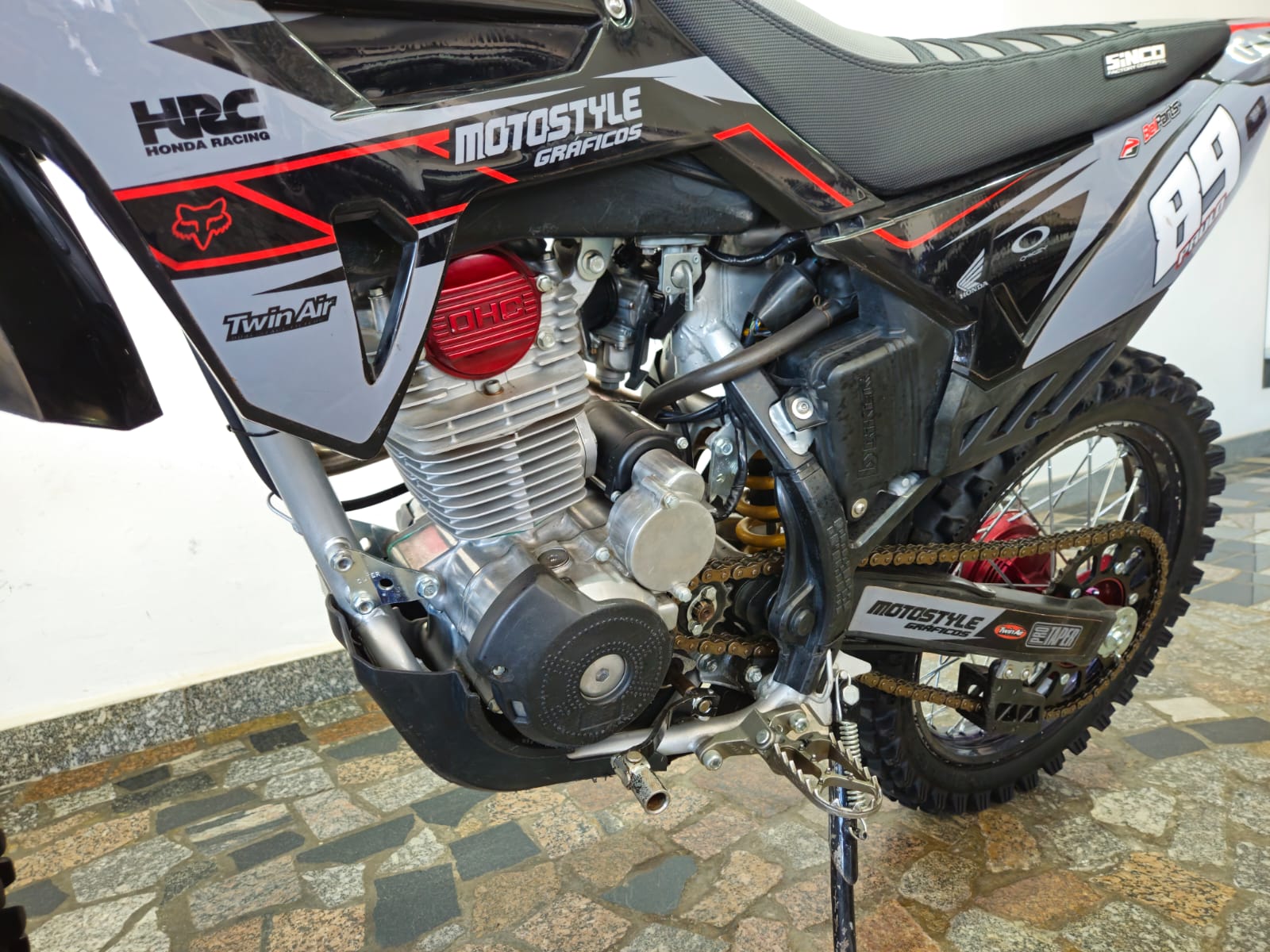 
								CRF 230 2008 full									