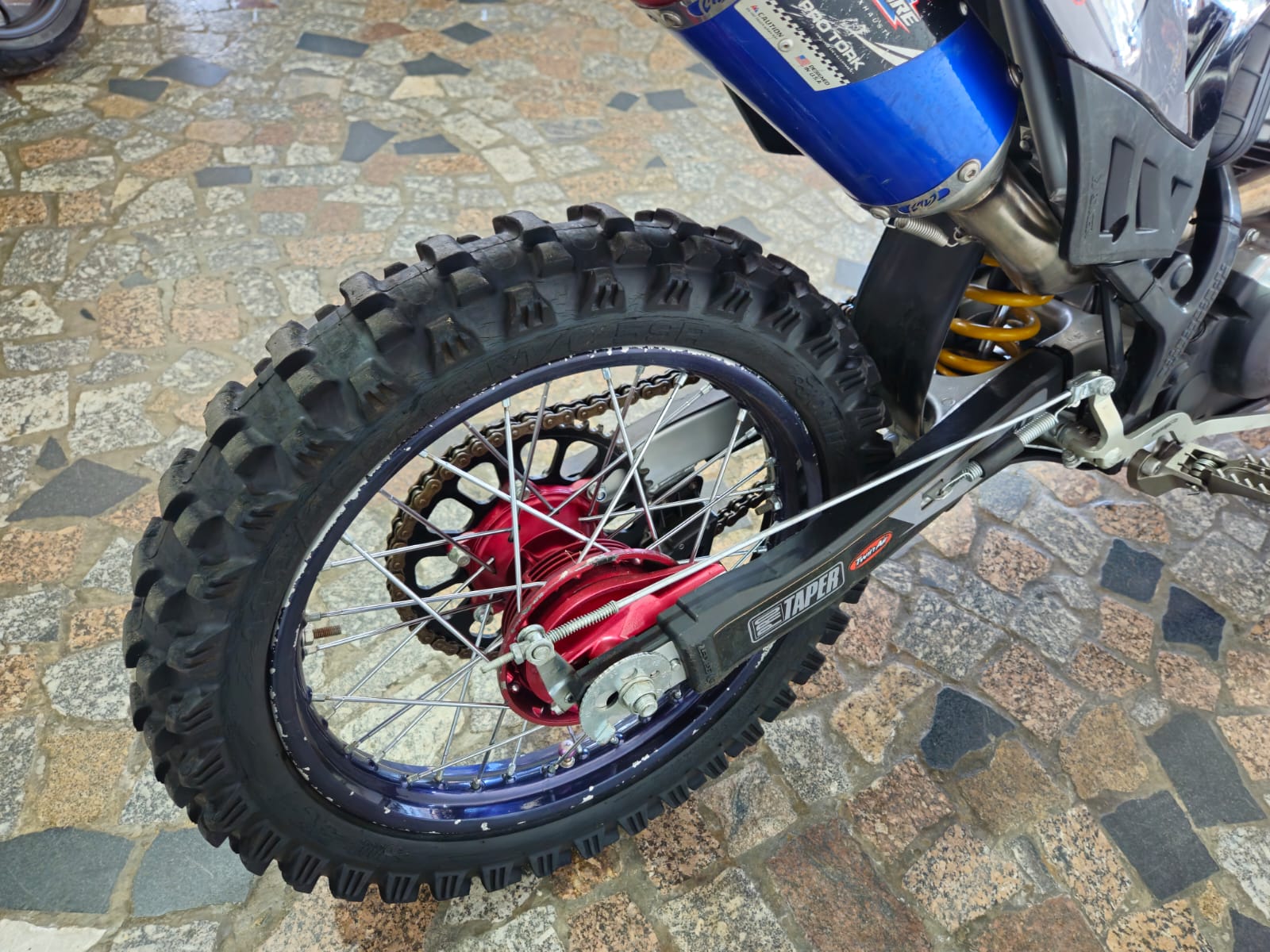 
								CRF 230 2008 full									