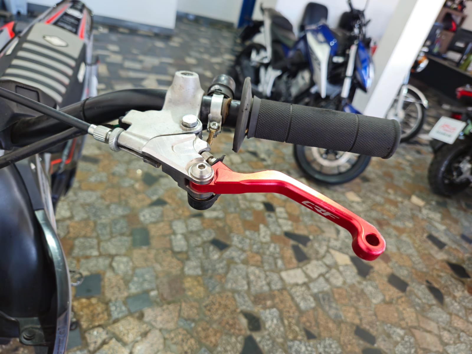 
								CRF 230 2008 full									