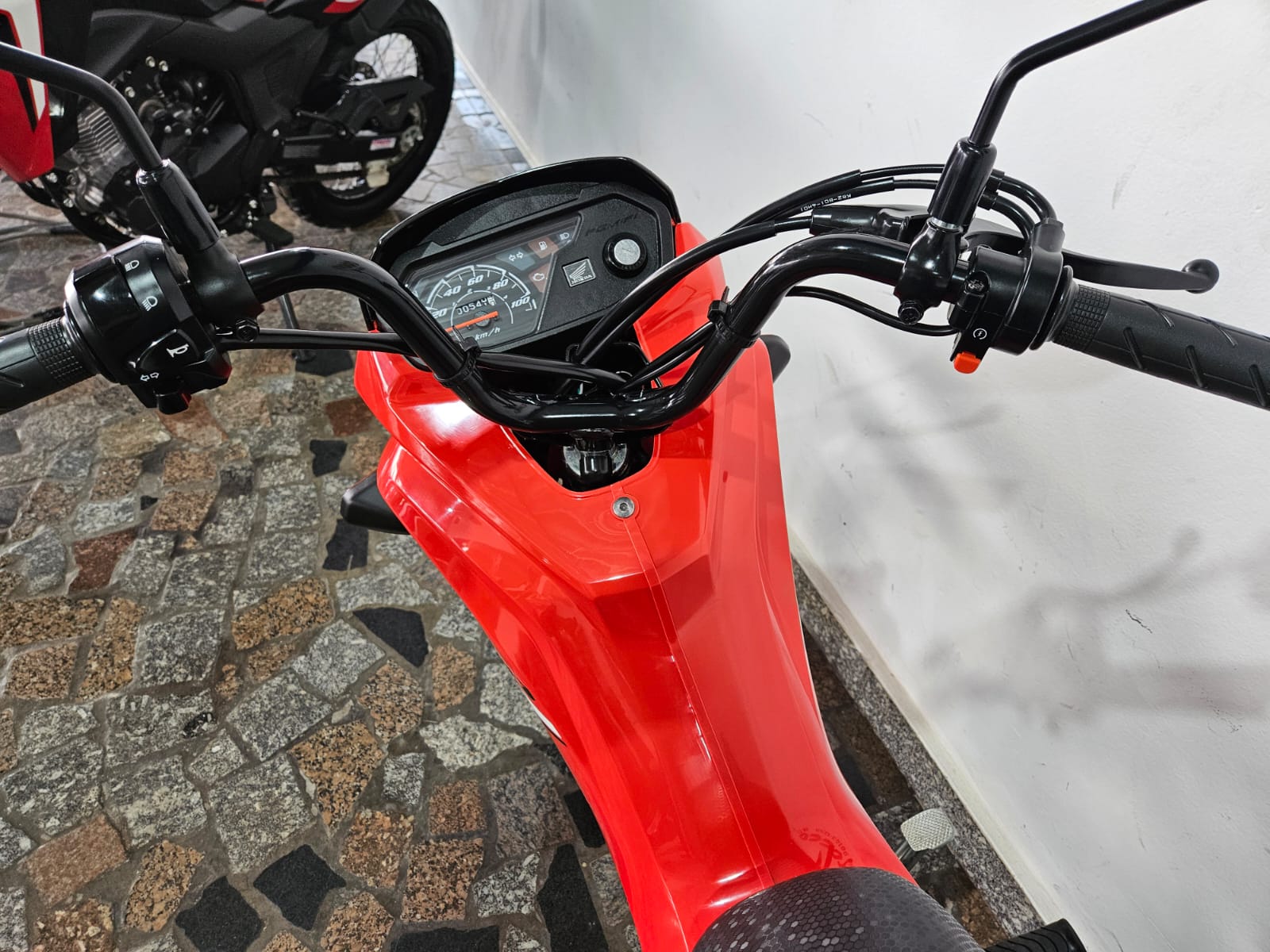 
								POP 110I ES 2025 full									