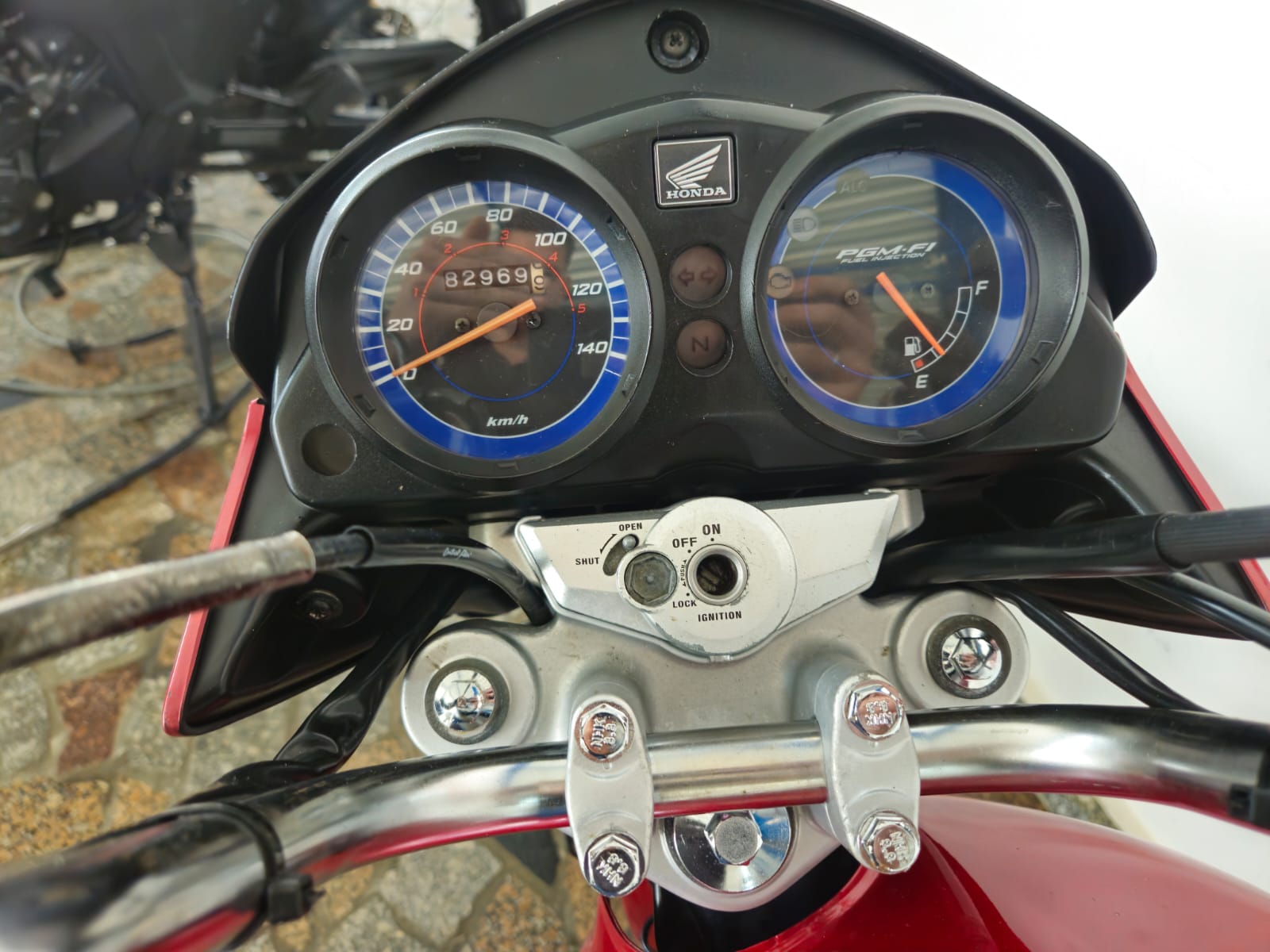 
								TITAN 150 ESD 2013 full									