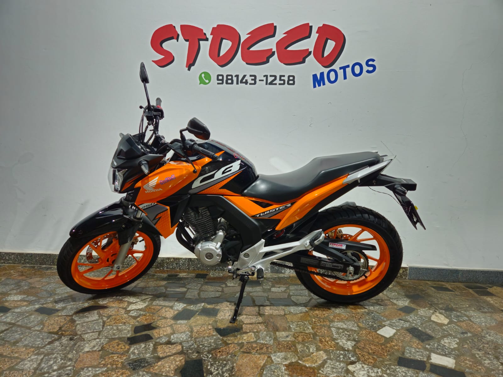 
								CB TWISTER ABS 2019 full									