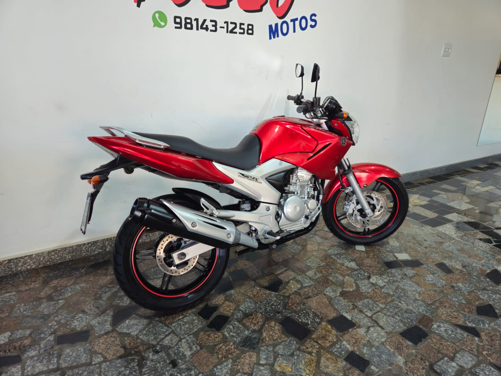 
								FAZER 250 2012 full									
