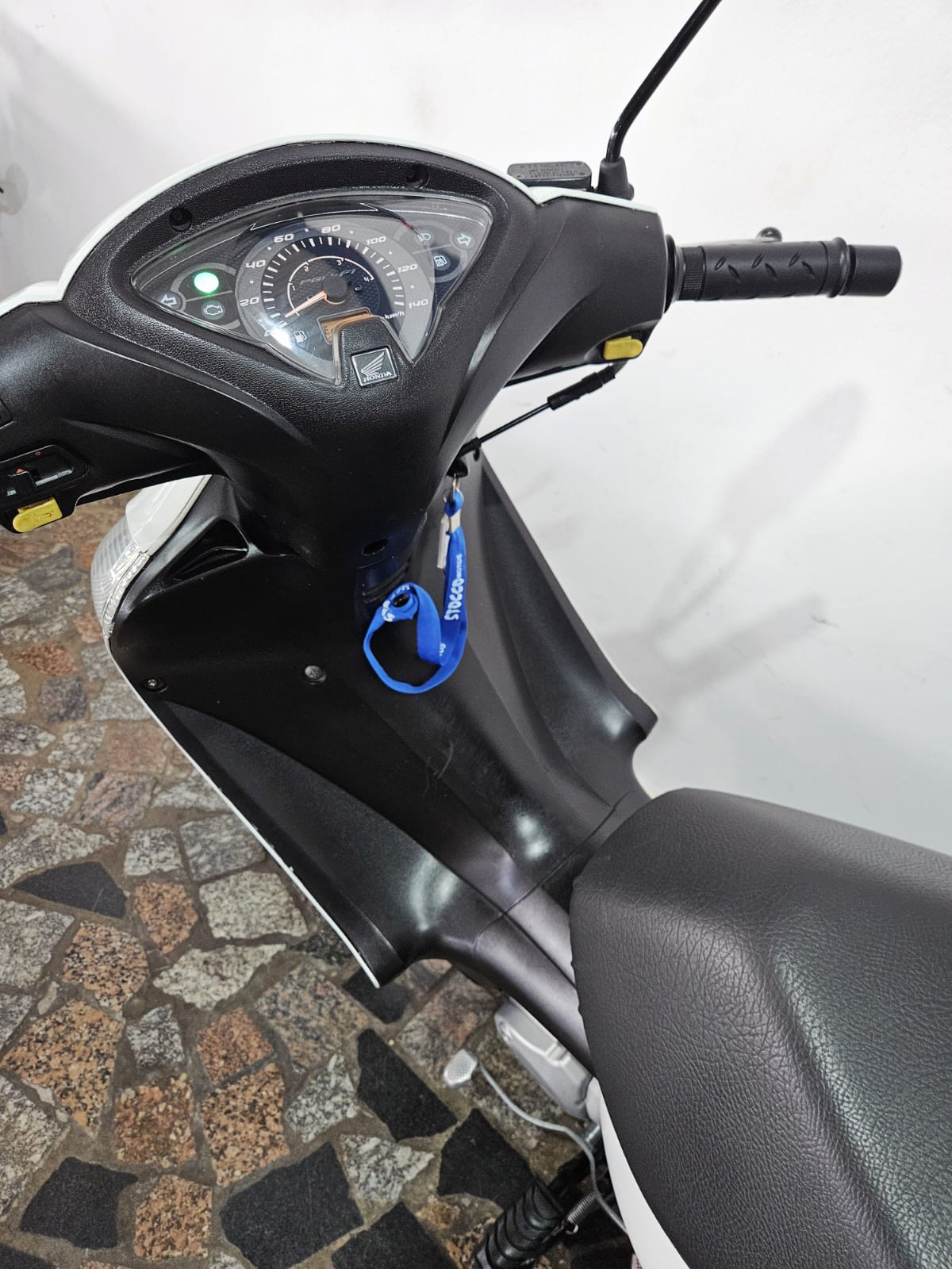 
								BIZ 125 EX 2014 full									