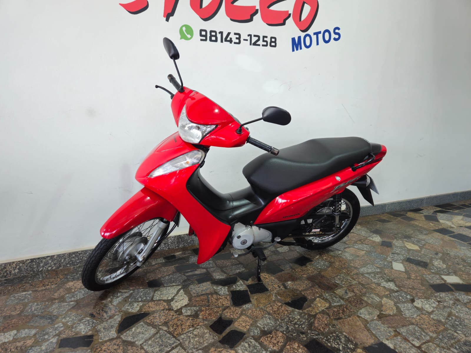 
								BIZ 125 ES 2011 full									
