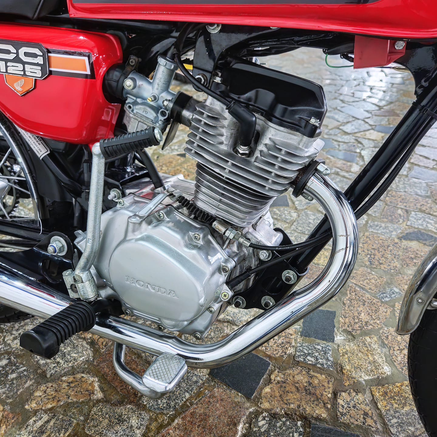 
								CG 125 1979 full									