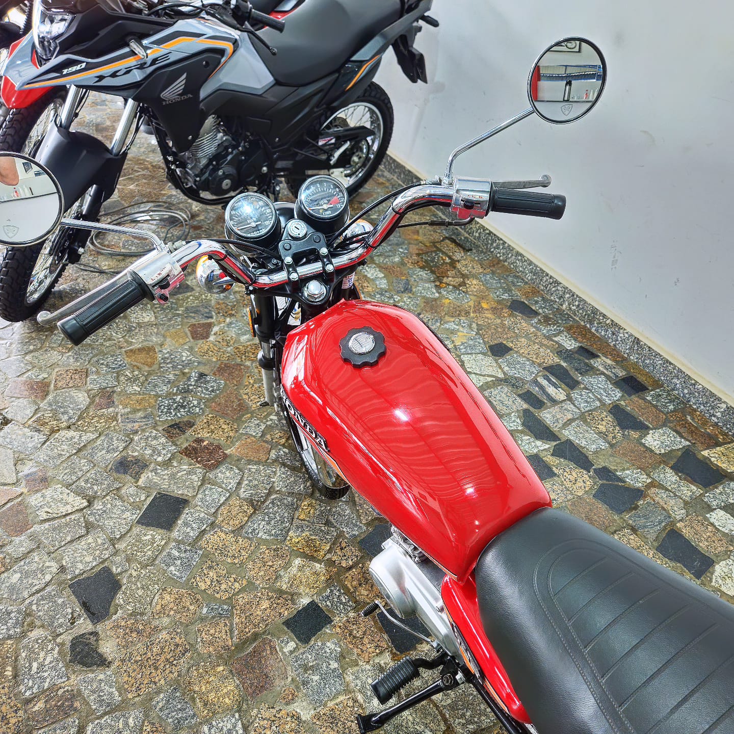
								CG 125 1979 full									