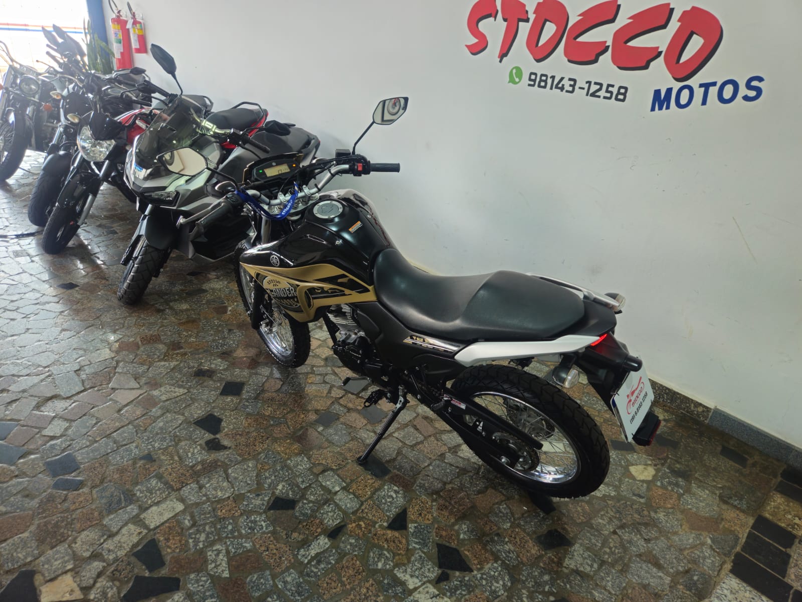 
								LANDER 250 2022 full									