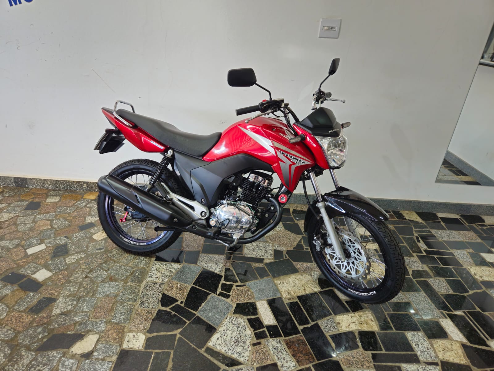 
								TITAN 150 ESD 2014 full									