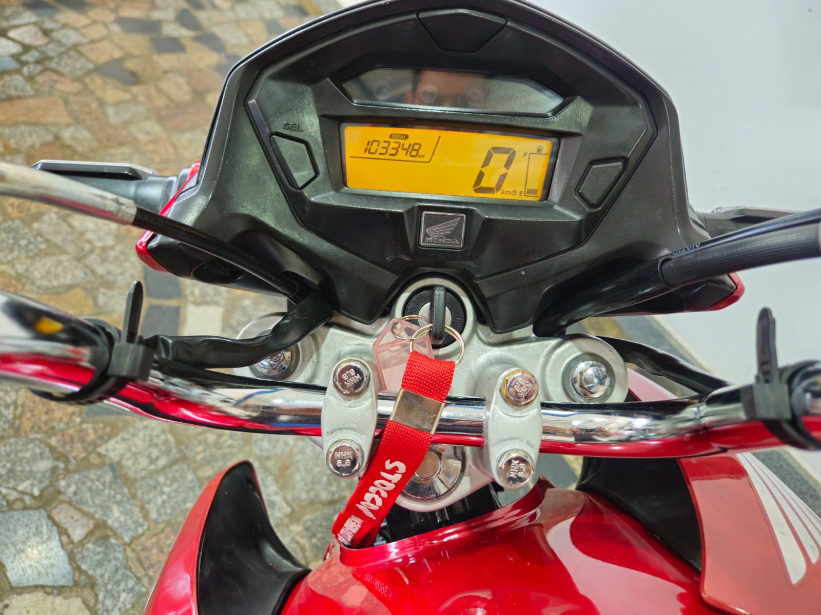 
								TITAN 150 ESD 2014 full									