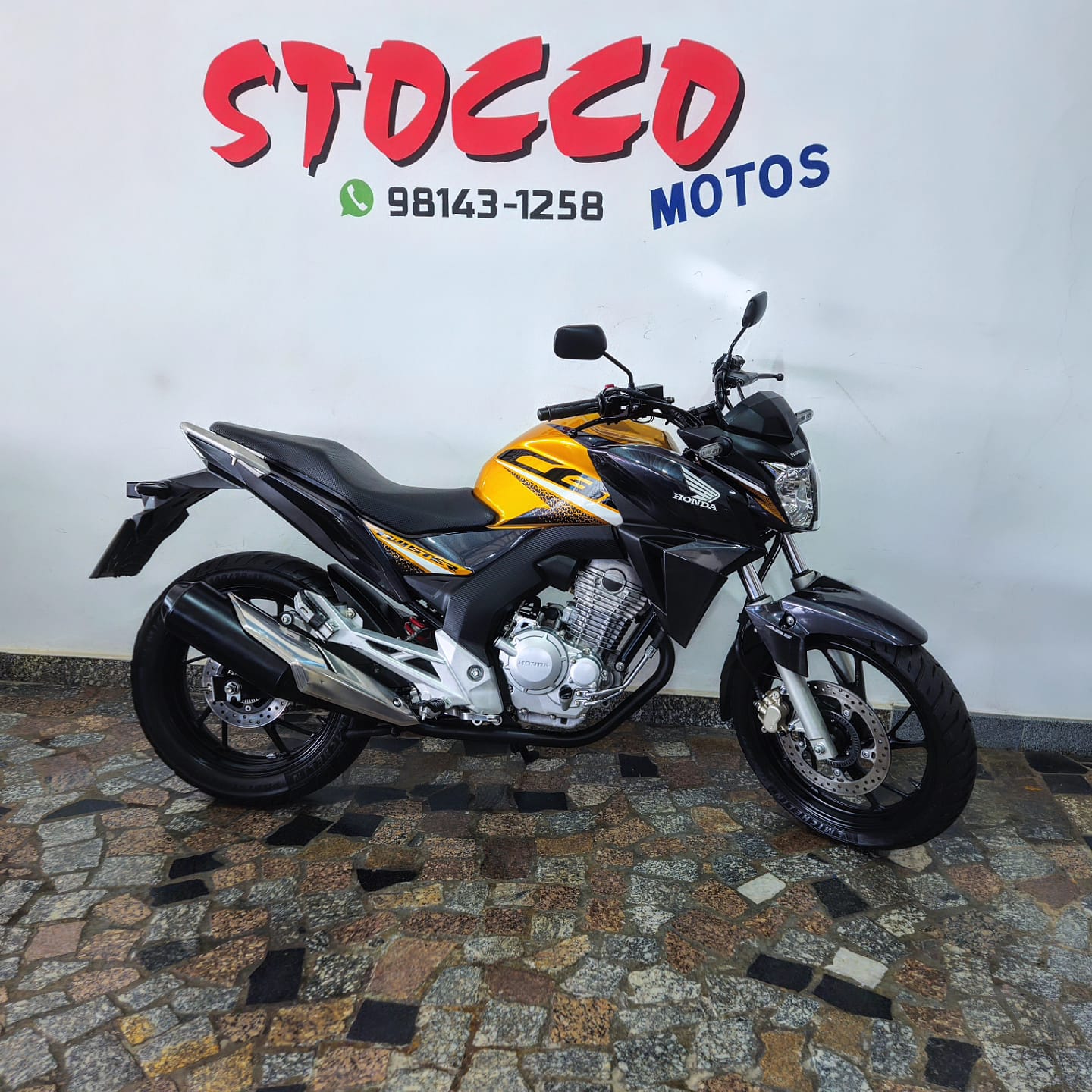 
								CB TWISTER 250 ABS 2020 full									