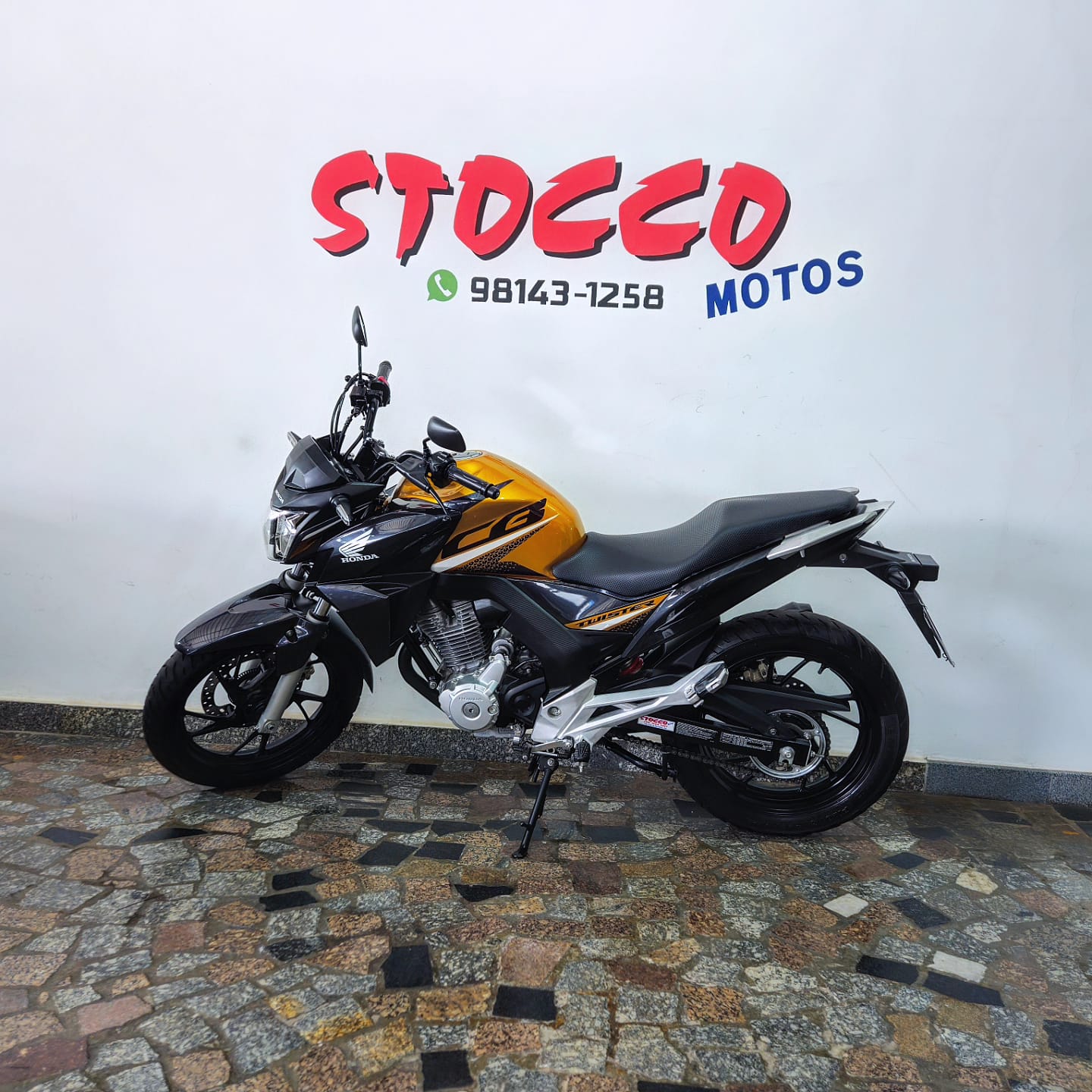 
								CB TWISTER 250 ABS 2020 full									