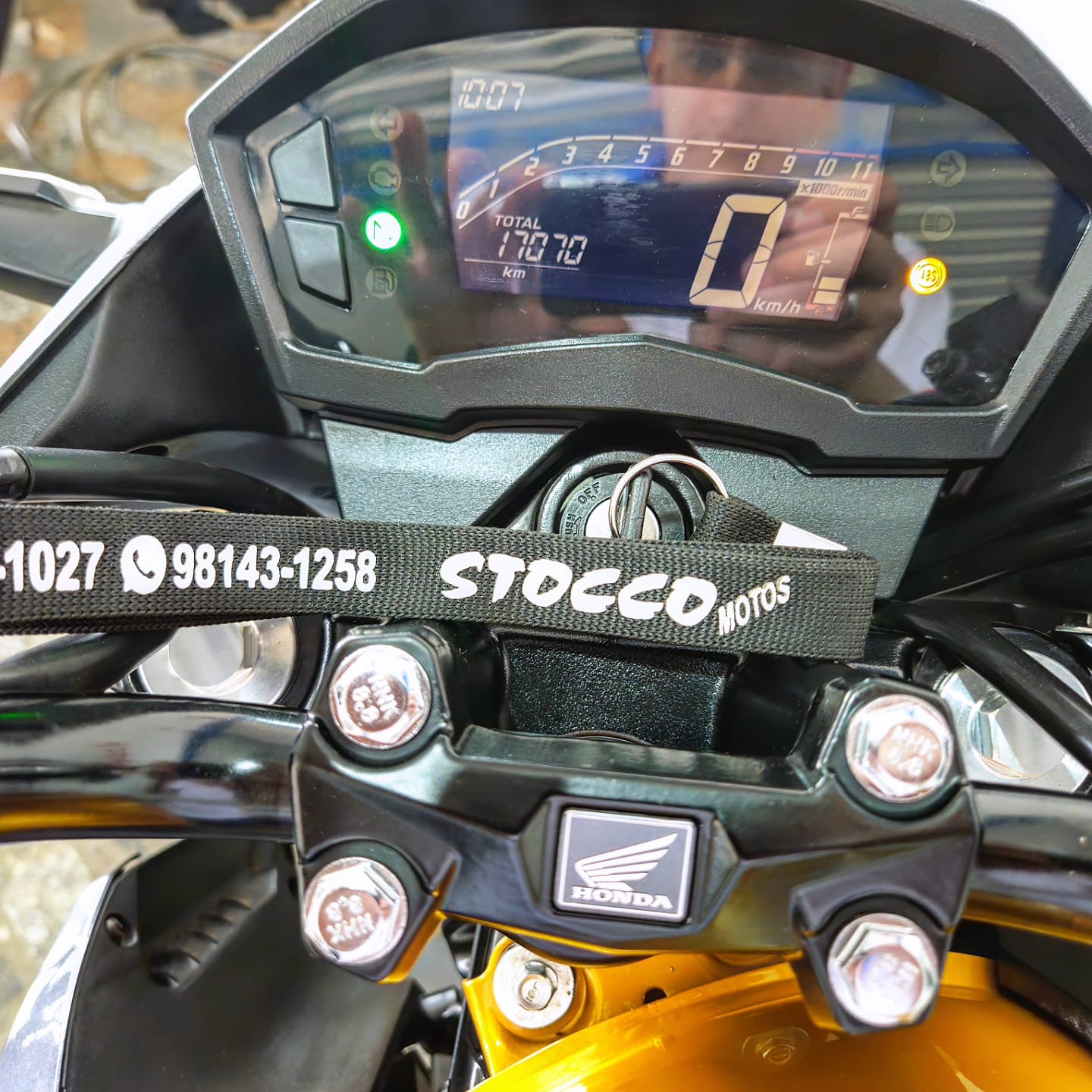 
								CB TWISTER 250 ABS 2020 full									