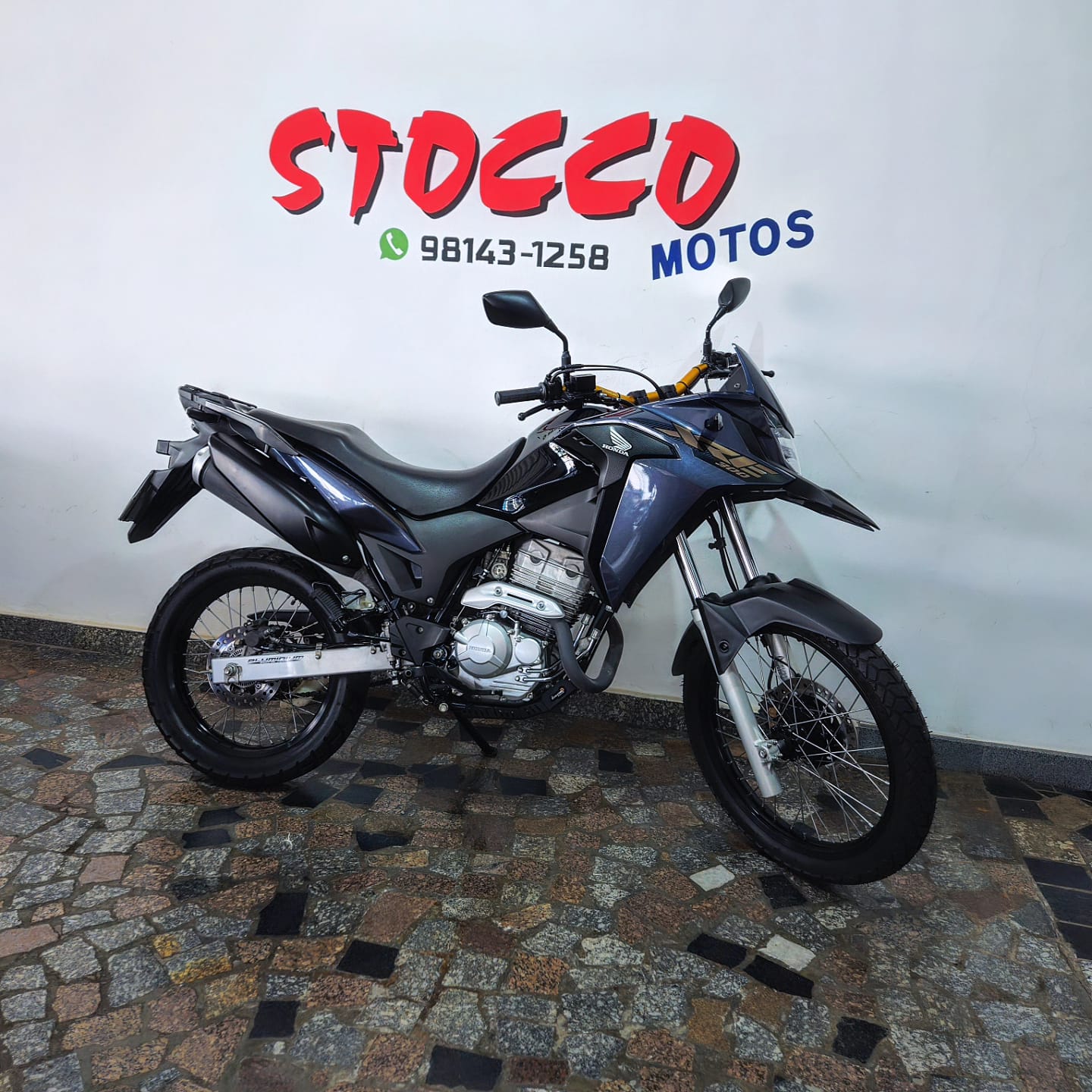 
								XRE 300 ABS 2023 full									