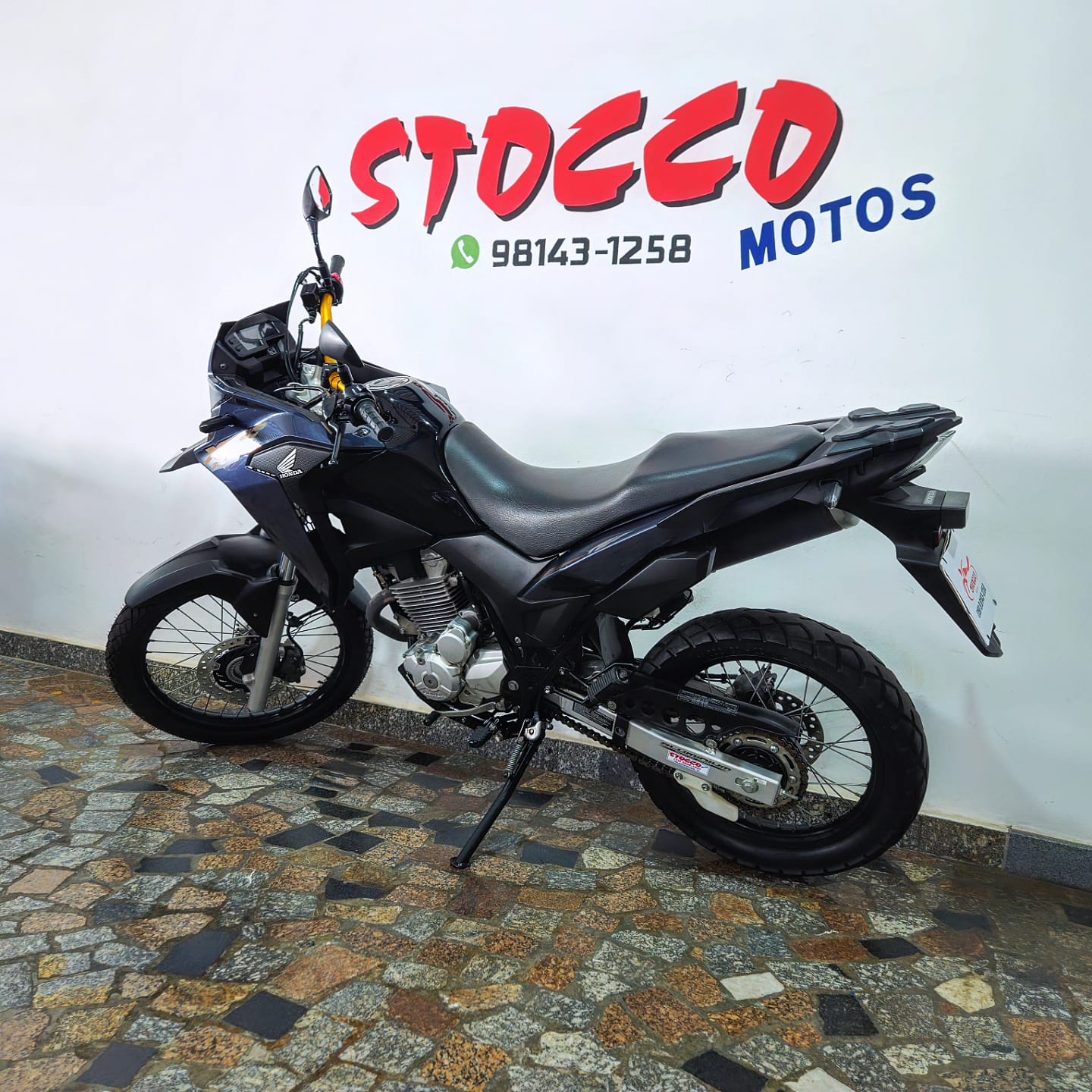 
								XRE 300 ABS 2023 full									