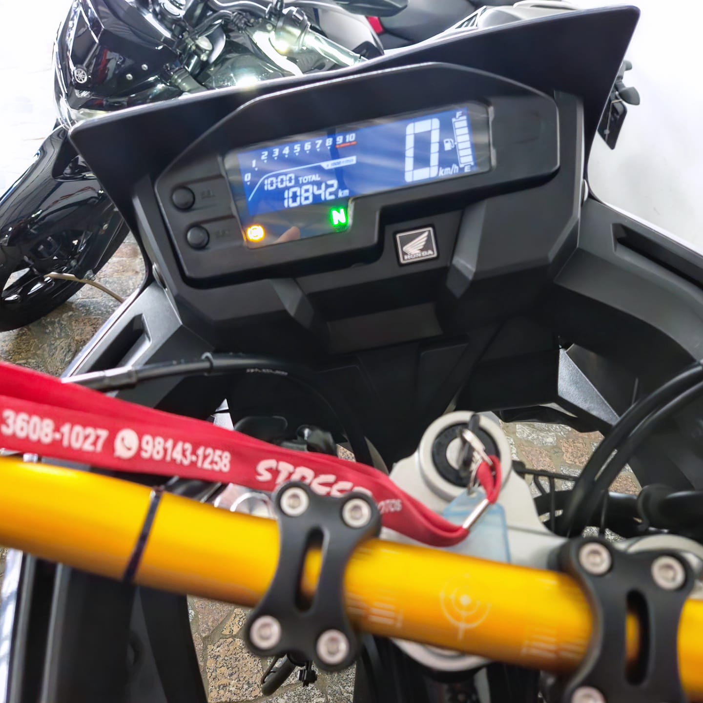 
								XRE 300 ABS 2023 full									