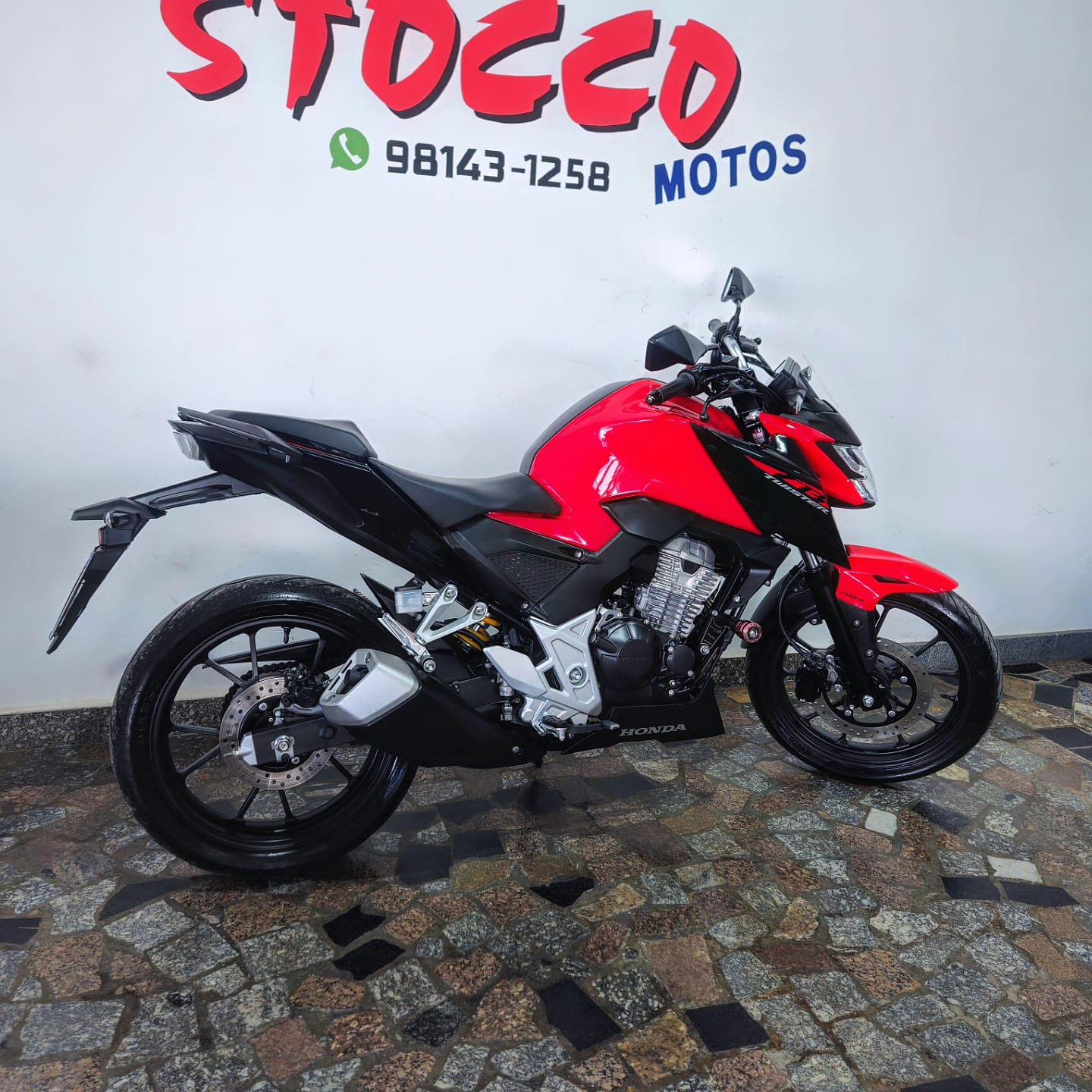 
								CB 300F TWISTER ABS 2024 full									