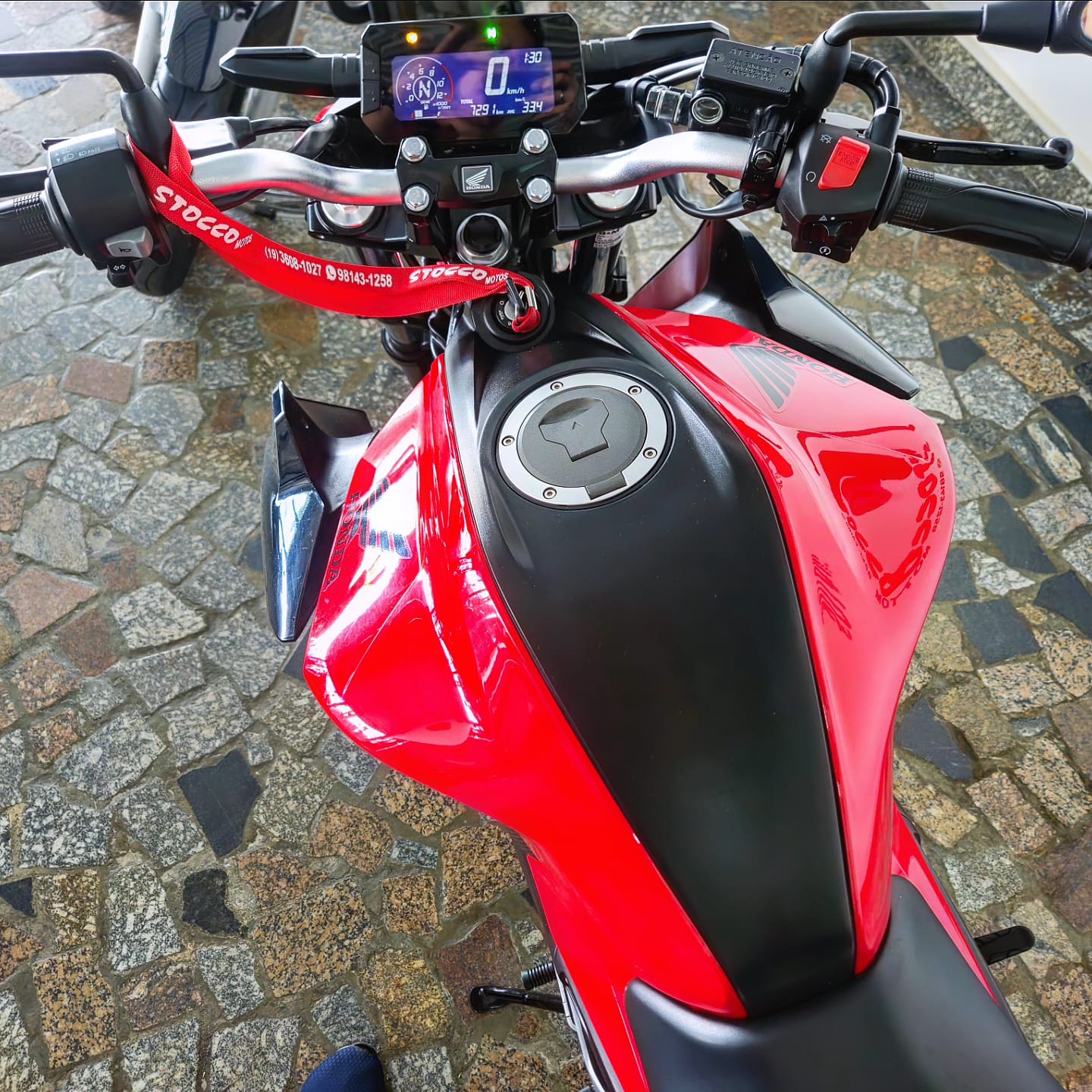 
								CB 300F TWISTER ABS 2024 full									