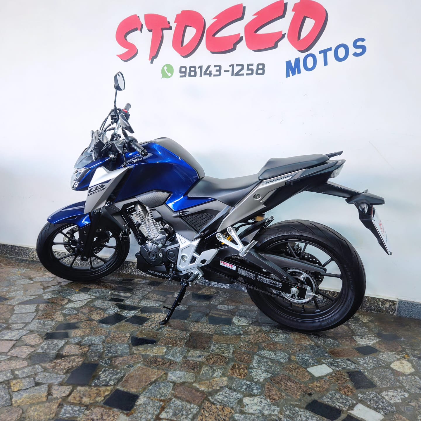 
								CB TWISTER 300 ABS 2026 full									