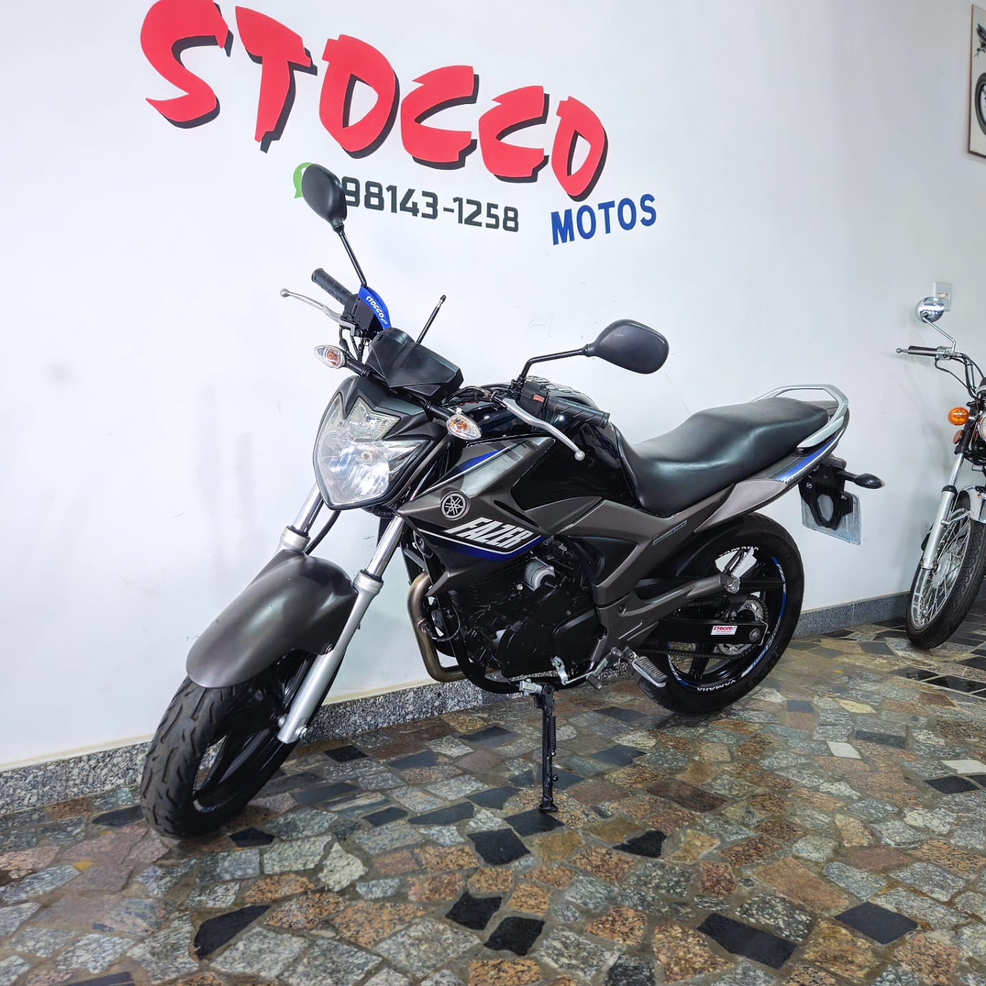 
								FAZER 250 2015 full									