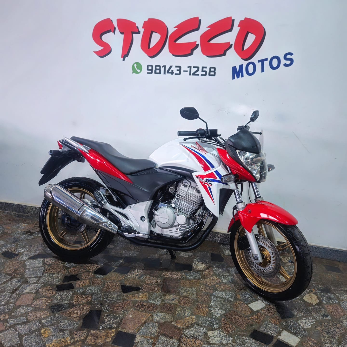 
								CB 300R 2015 full									