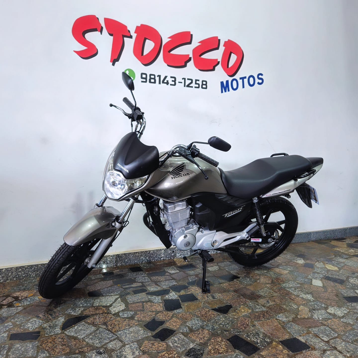 
								TITAN 150 EX 2010 CINZA full									