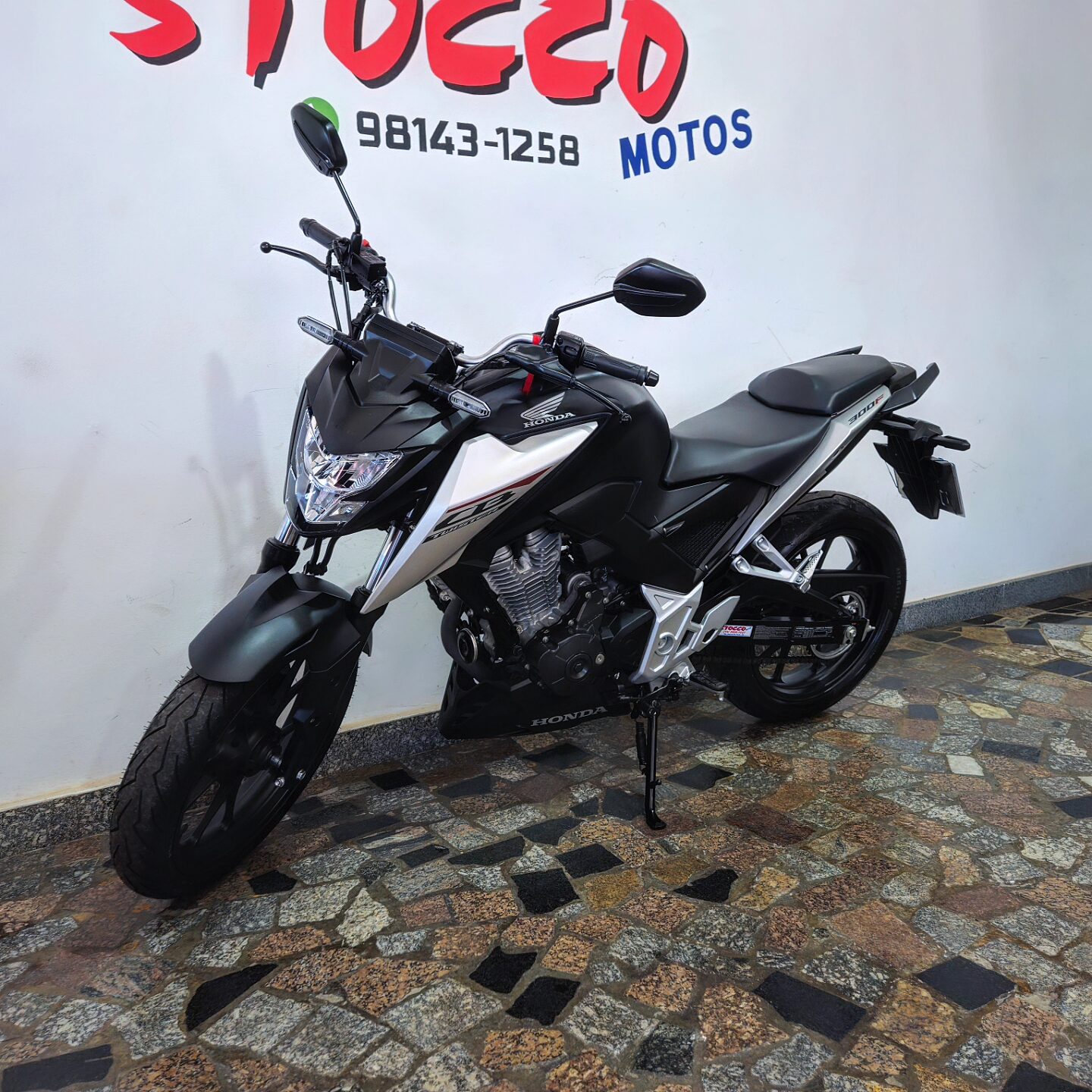 
								CB 300F TWISTER CBS 2026 full									