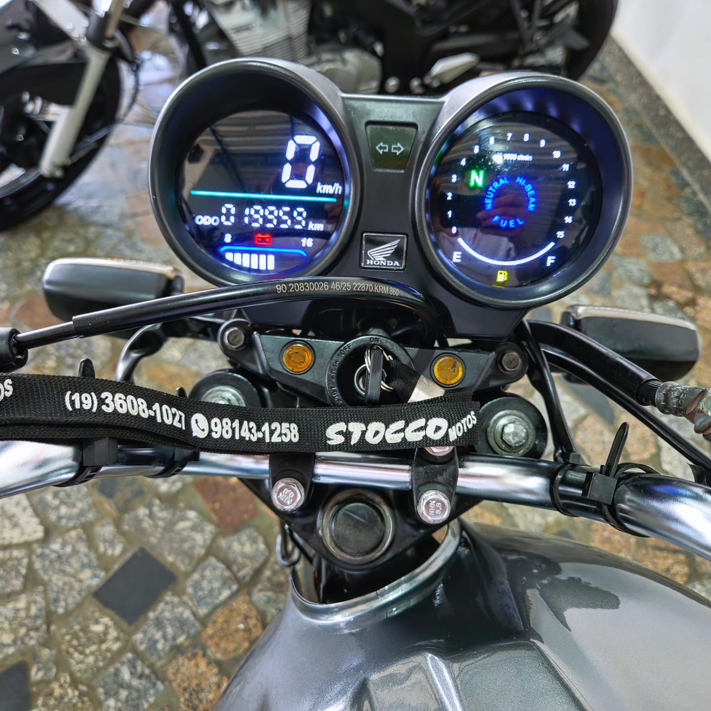 
								FAN 150 ESI 2011 full									