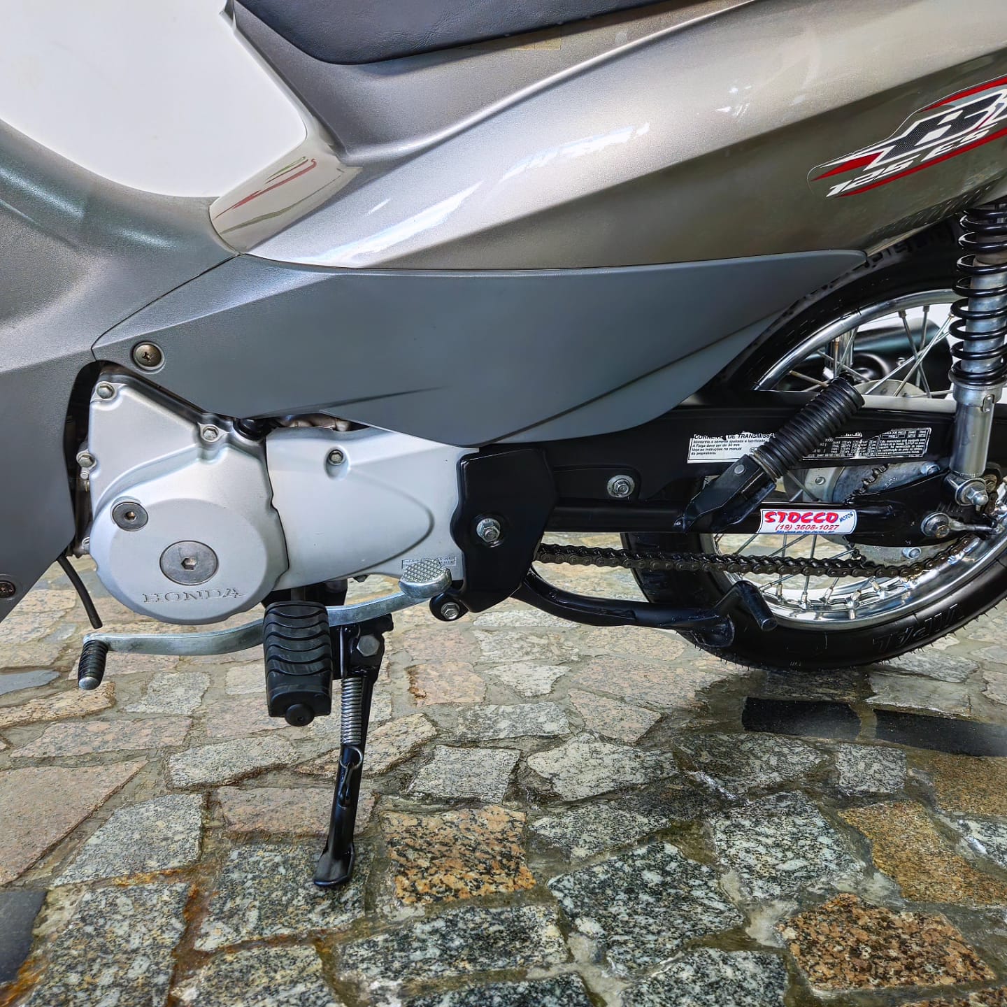 
								BIZ 125 ES 2008 full									